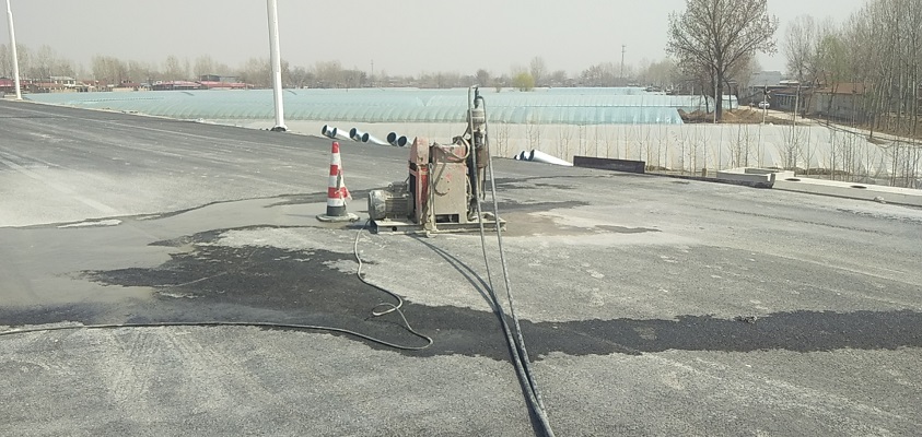 江城道路回填土下沉注浆